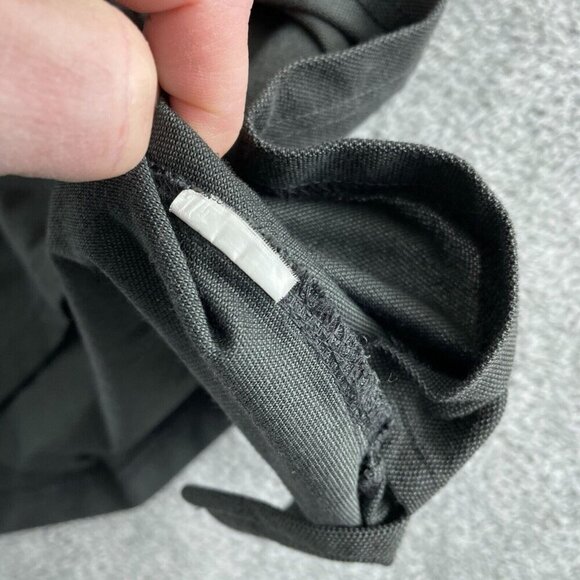 Izod Performance Golf Polo Shirt L/G Black Polyester Mens Top 0635 - Picture 4 of 8